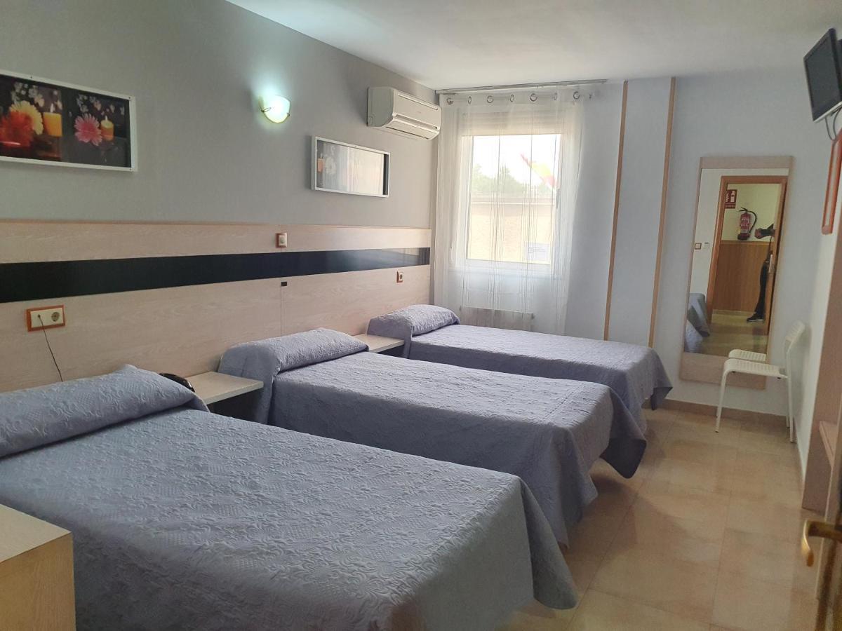 Hostal Fronton Алькобендас Екстер'єр фото
